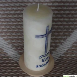 Konfirmationskerze aus Bienenwachs mit Kreuz und Wellen – Blau-Silber, handgefertigt
