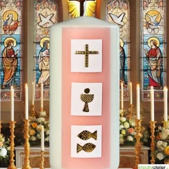 Konfirmationskerze mit drei weißen Kacheln & christlichen Symbolen – Elfenbein, personalisierbar