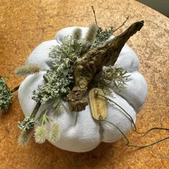 Kürbis aus Leinen XL in Rohweiß, Grün herbstliche skandi  Tischdeko