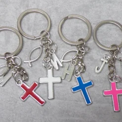 Kreuz Schlüsselanhänger versilbert personalisierbar Taufe konfirmation Kommunion