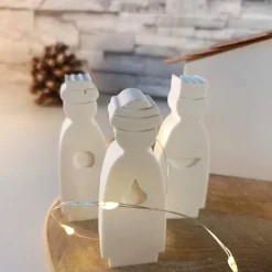 Krippe modern – Handgefertigte Raysin Weihnachtskrippe für stilvolle Feste