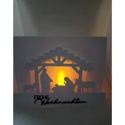 Krippen-Karte, beleuchtete Krippe, Weihnachtskarte als Krippe