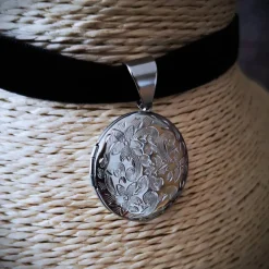 Kropfband mit Medaillon, Dirndlkette, Edelstahl, Auswahl