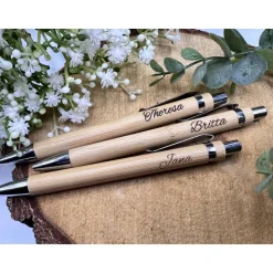 Kugelschreiber aus Bambusholz / gelasert mit Namen / individuell / Muttertag / Geschenk / Mitbringsel / Personalisiert