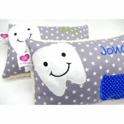 Kuschelkissen  Zahnfeekissen Zahnfee  Wunschnamen Taufkissen Geburtskissen - Schmusekissen Kissen mit Namen