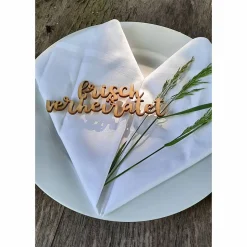 Lasercut Schriftzug "Eigener Text" zum personalisieren