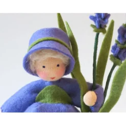 Lavendel Mädchen - Blumenkind - Jahreszeitentisch - Waldorf Art - Art.Nr.SO29