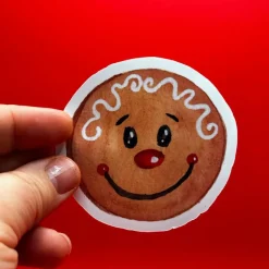 Lebkuchengesicht Vinylsticker – weißer Weihnachtsaufkleber | handgemachte Aquarellkunst