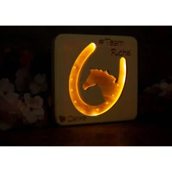 LED-Lampe Pferdekopf – Individuelle Lasergravur für Pferdefans