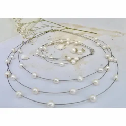 Leichter Hochzeitsschmuck, zierliches dreiteiliges Schmuckset, schwebende Perlen als Brautschmuck