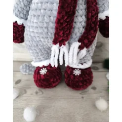 Leni die Schneemaus – handgehäkelte Wintermaus, ca. 31 cm