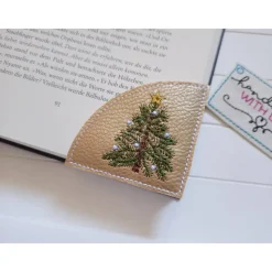 Lesezeichen Tannenbaum gestickt aus Kunstleder gold – Weihnachts-Leseecke Geschenk