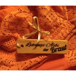 Letzte Nacht in Freiheit? Mit Stil! 25 Gravierte Holzanhänger als Gastgeschenk für JGA & Hochzeit frei personalisierbar