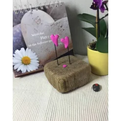 Liebe auf Treibholz, Herzen auf Schwemmholz, Liebe, Hochzeit, Valentinstag