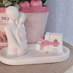 Liebespaar Brautpaar auf Tablett | Geschenk für Paare | Hochzeitsgeschenk | Scandi Style | moderne Raysin Deko weiß