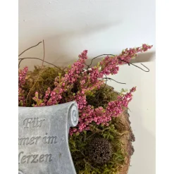 Liebevolles Grabgesteck