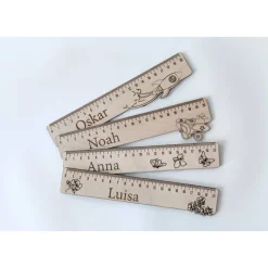 Lineal mit Namen Holzlineal Schule Einschulung Schulkind verschiedene Motive