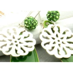 Lässige elegante Ohrhänger aus Emaille & Silber in Grün – Geschenkidee für Frauen
