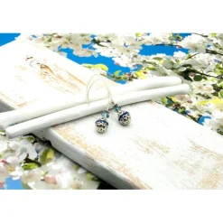 Lässige verspielte Ohrhänger aus Metall & Silberfarben in Blau – Geschenkidee für Frauen