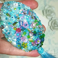 Luxus Osterei pastell handbestickt Unikat Perlenstickerei Tischdeko Taufe Deko Prunkei