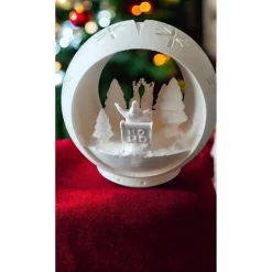 Magisches Winterdorf-Windlicht: 3D-gedruckte PLA-Lichterkugel (15cm) – Nikolaus oder Rentier-Szene