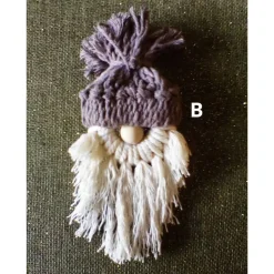 Makramee Weihnachtswichtel Hängedeko – Handgemachte Baumdeko & Geschenkanhänger