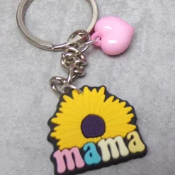Mama Sonnenblume Schlüsselanhänger personalisierbar – Muttertag Geschenk mit Glücksbringer oder Herz
