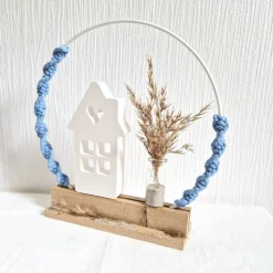 Maritimer Dekoring in Blau und Weiß