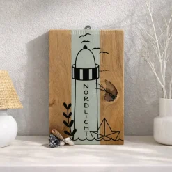 Maritimes Holzschild Eiche massiv mit Leuchtturm & Spruch – Maritime Deko Handmade