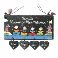 Maritimes Schiefer Haustürschild personalisiert – Handgefertigtes Familienschild mit Name, Boote & Herzanhänger