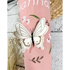 Mädchen Schultüte mit 3D Schmetterling im Blütenkranz aus Stoff 70 cm