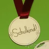 Medaille "Schulkind!" aus Holz