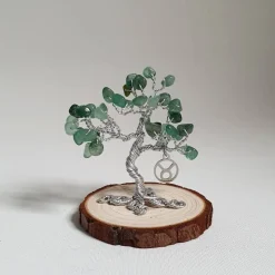 Mini Glücksbaum im Zeichen des Stiers - Kleiner Drahtbaum mit Edelsteinen Splittern