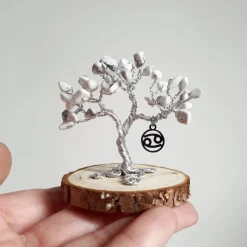 Mini Glücksbaum im Zeichen des Krebses- Kleiner Drahtbaum mit Edelsteinen Splittern - Sternzeichenbaum