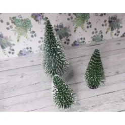 Miniatur Gartenszene Winter: 3 verschneite Tannenbäume für Deko, Basteln & Feengarten