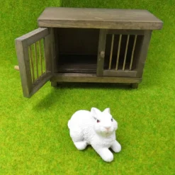 Miniatur Hasen und Hasenstall – Osterdeko & Bastelzubehör für Feengarten & Puppenhaus