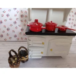 Miniatur Küchen Herd Ofen in Weiß – Komplettset für Puppenhaus & Wichteltür Dekoration