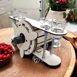 Minibar Flugzeug mit Schnapsgläsern – Personalisierbares Geschenk aus Holz & Metall für 0,7l Flaschen