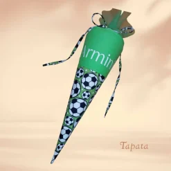 Mini-Schultüte mit Namen, Vorschultüte, Zuckertüte - Fußball Motive grün