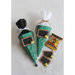 Mini-Schultüte „Tafeloptik grün",1er und 10er Set, Geschenkverpackung