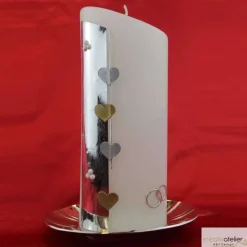 Moderne Hochzeitskerze oval abgeschrägt mit silbernen und goldenen Herzen, personalisierbar, edle Hochzeitsdeko