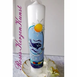 Moderne Kommunionskerze" Nino " mit christlichem Fischsymbol * Blau * Buben * Taufe * Kommunion * Taufgeschenk *