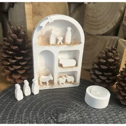 moderne Weihnachtskrippe aus Raysin im Fensterbogen - elegante Weihnachtsdeko Weihnachtsfiguren Heilige Familie Advent