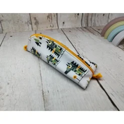 Mäppchen Krokodil grau in 2 Größen – Federmäppchen & Stiftetasche aus Softshe