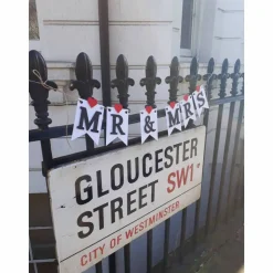 Mr & Mrs Girlande zur Hochzeit auf Wunsch personalisiert mit Wunschnamen Wimpelkette mit Namen