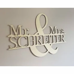 Mr & Mrs Schild personalisiert mit Namen / Wanddeko Geschenkidee zur Hochzeit / Brautpaar