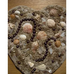 Muschelbild STRANDGUT Collage Geschenk zu Valentinstag Muttertag Herz Herzbild Handarbeit Unikat Badezimmerbild