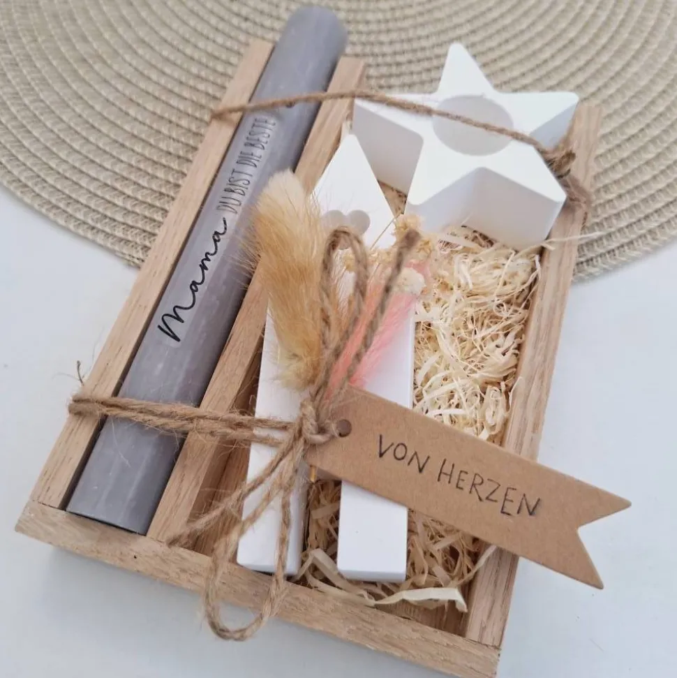 Muttertag Muttertagsgeschenk Haus / Lichthaus Kerzenhalter Stern Kerzenset für Mama Geschenkset Stabkerze Kerzenbox Holz