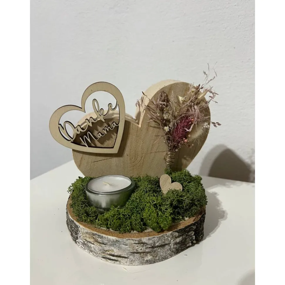 Muttertagsgeschenk Muttertag Mamatag Geschenk mit Trockenblumen auf einer Baumscheibe