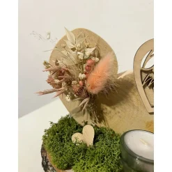 Muttertagsgeschenk Muttertag Mamatag Geschenk mit Trockenblumen auf einer Baumscheibe